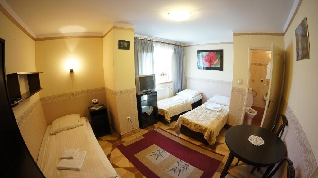 Florian Budget Rooms Cracovie Extérieur photo