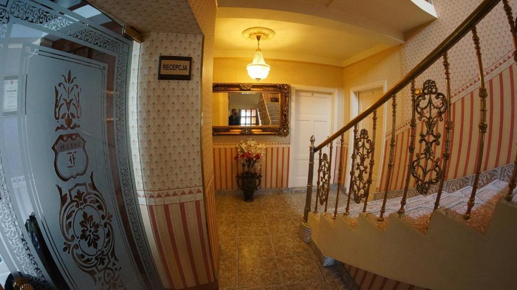 Florian Budget Rooms Cracovie Extérieur photo