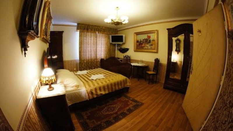 Florian Budget Rooms Cracovie Extérieur photo